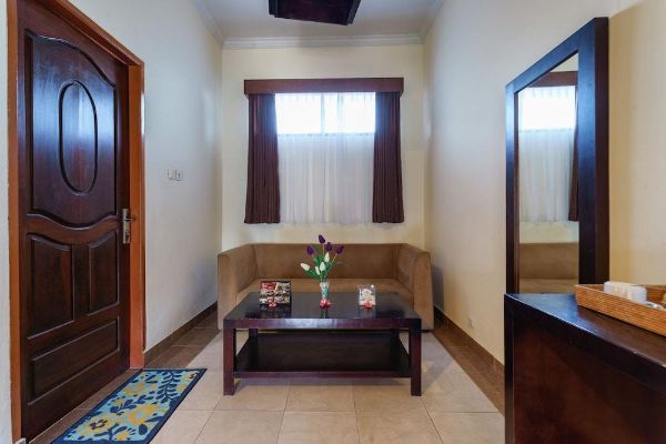 Segara Anak Bungalow & Restaurant (Praya)